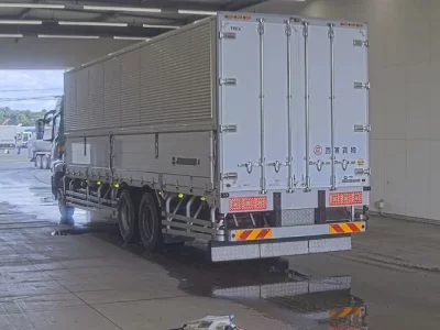 Mitsubishi FUSO SUPER GREAT