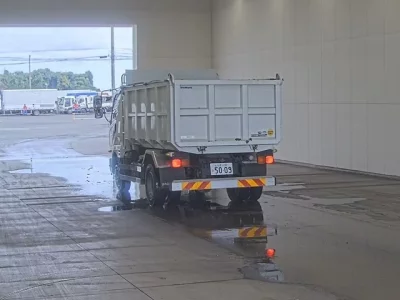 Mitsubishi FUSO FIGHTER