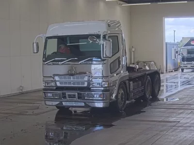 Mitsubishi FUSO SUPER GREAT