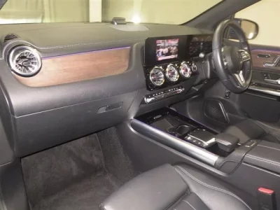 Mercedes-Benz B CLASS