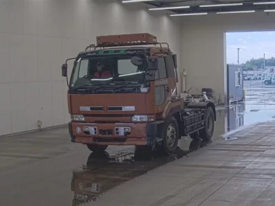 Nissan BIGTHUMB