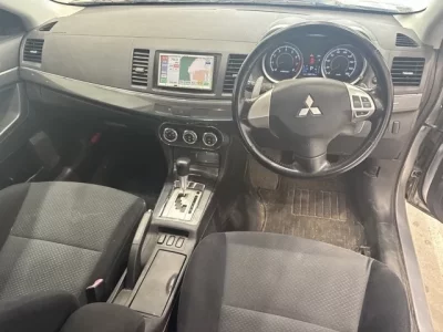 Mitsubishi GALANT FORTIS