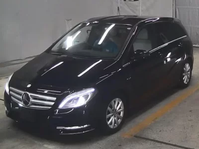 Mercedes-Benz B CLASS