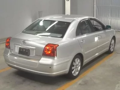 Toyota AVENSIS SEDAN