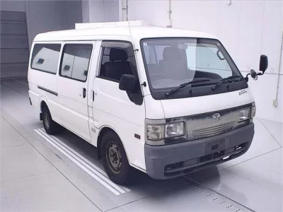 Mazda BONGO BRAWNY VAN