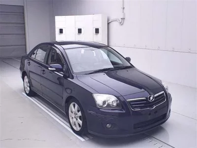 Toyota AVENSIS SEDAN