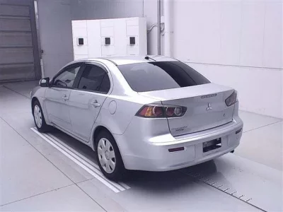 Mitsubishi GALANT FORTIS
