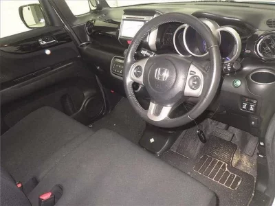 Honda N BOX PLUS