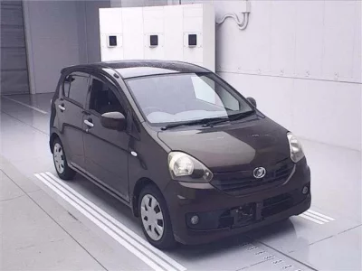 Daihatsu MIRA E S