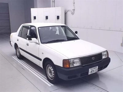 Toyota CROWN COMFORT