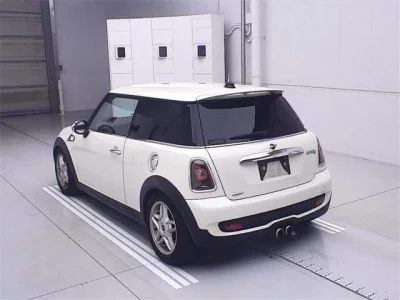 BMW MINI