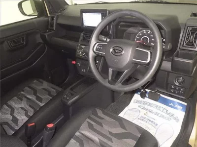 Daihatsu TAFT