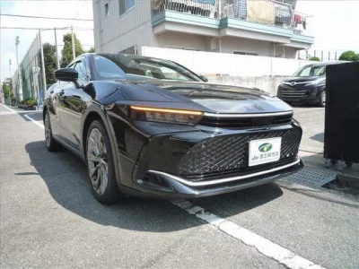 Toyota CROWN CROSSOVER