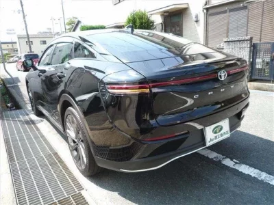 Toyota CROWN CROSSOVER