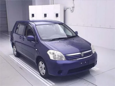 Toyota RAUM