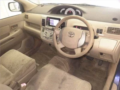 Toyota RAUM