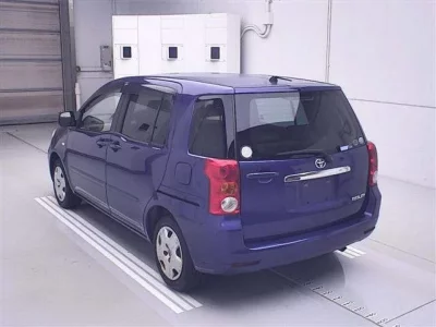 Toyota RAUM