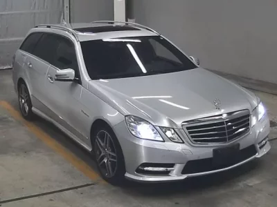 Mercedes-Benz E CLASS WAGON