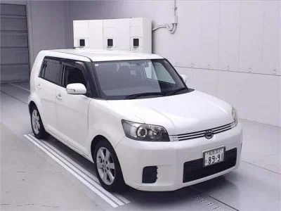 Toyota COROLLA RUMION