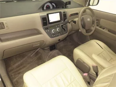 Toyota RAUM