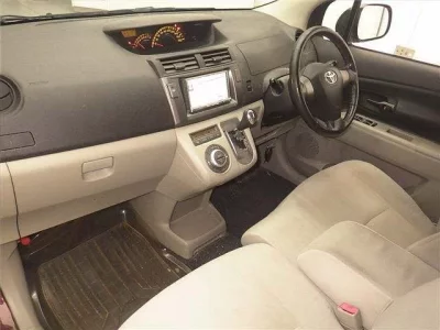 Toyota PASSO SETTE