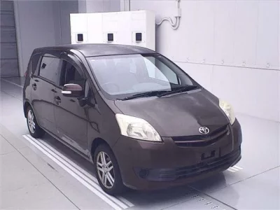 Toyota PASSO SETTE