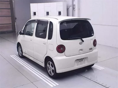 Daihatsu MOVE LATTE