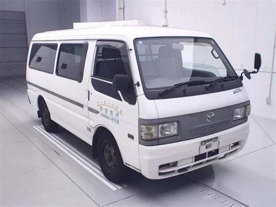 Mazda BONGO BRAWNY VAN