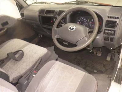 Mazda BONGO BRAWNY VAN