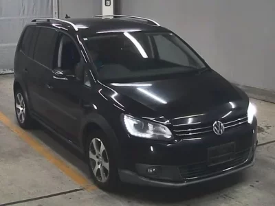 Volkswagen GOLF TOURAN