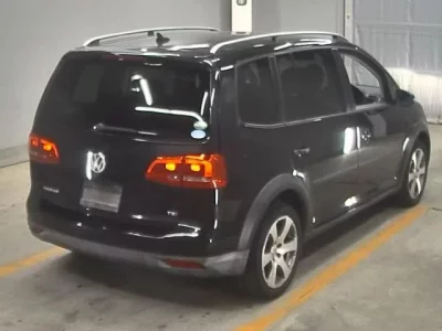 Volkswagen GOLF TOURAN