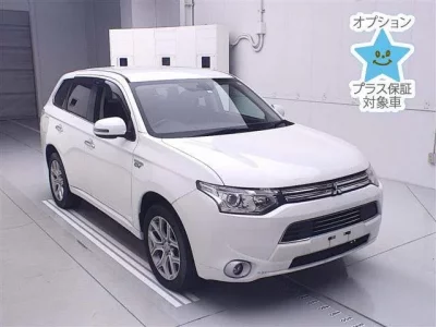 Mitsubishi OUTLANDER PHEV