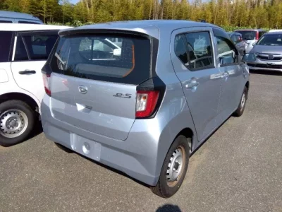 Daihatsu MIRA E S