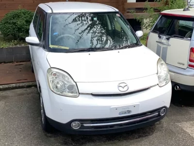 Mazda VERISA