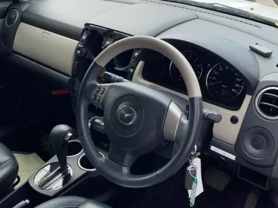 Mazda VERISA