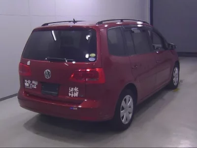 Volkswagen GOLF TOURAN