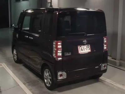Toyota PIXIS MEGA
