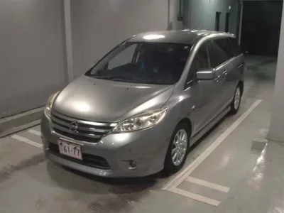 Nissan LAFESTA