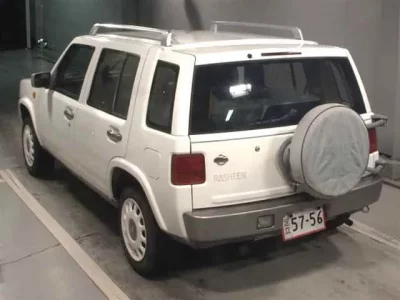Nissan RASHEEN