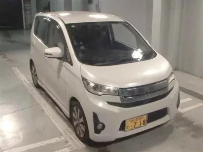 Mitsubishi EK CUSTOM