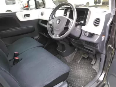 Suzuki MRWAGON