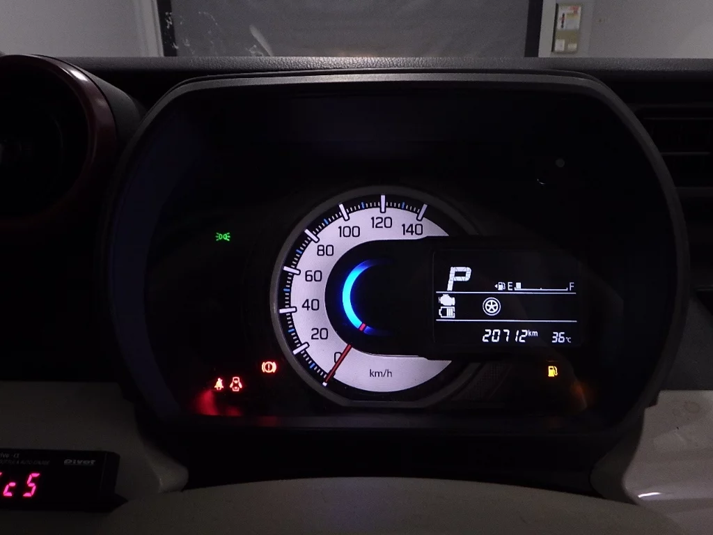 Suzuki SPACIA