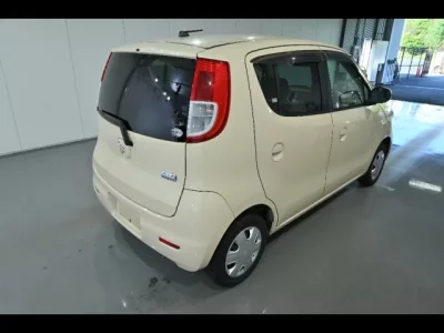 Suzuki MRWAGON