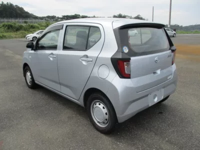 Daihatsu MIRA E S