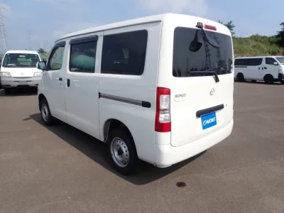 Mazda BONGO VAN