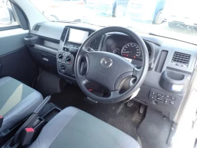 Mazda BONGO VAN