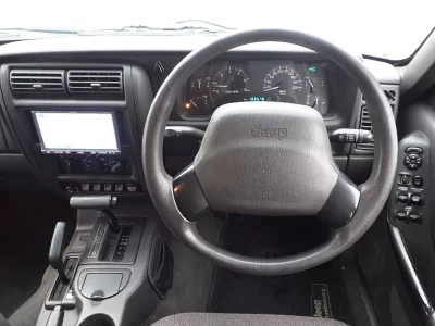Jeep CHEROKEE