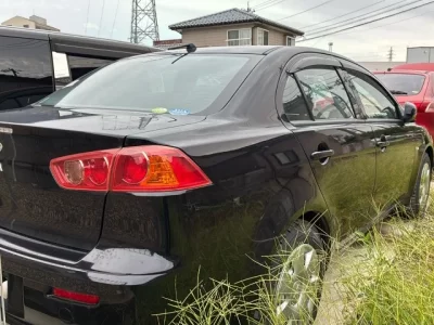 Mitsubishi GALANT FORTIS