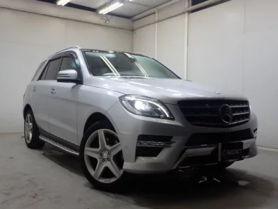 Mercedes-Benz ML CLASS