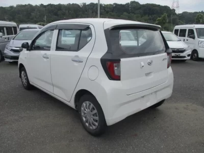 Daihatsu MIRA E S